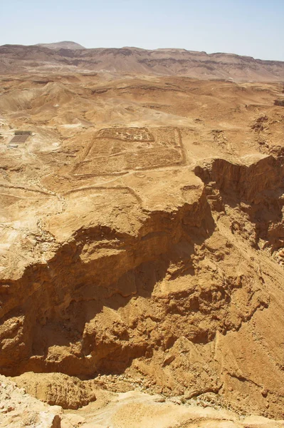 Pintorescas montañas antiguas sobre el Mar Muerto — Foto de Stock