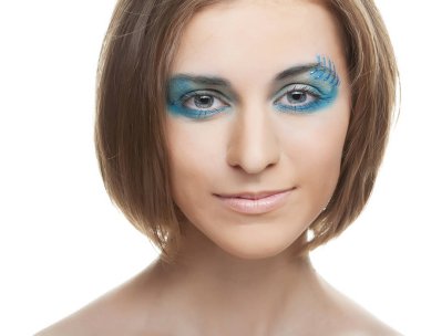 Yaratıcı makyaj. kadın beyaz arka plan üzerinde