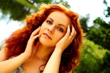 Kızıl saçlı perisi Gölü