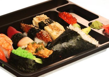 Japon geleneksel suşi yakın çekim