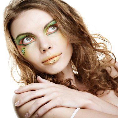 Güzel görünüyorsun. Genç kadın .