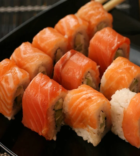 Japão comida tradicional - rolo — Fotografia de Stock