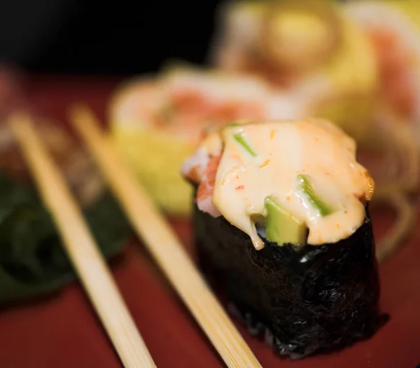 Vegyes sushi ebéd — Stock Fotó
