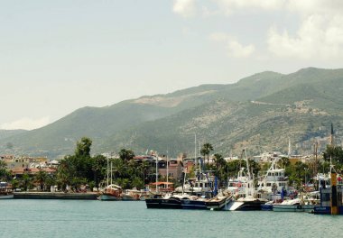Türkiye'de Alanya Akdeniz deniz kıyı panorama görünümünü CIT