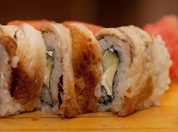 Giappone cibo tradizionale - rotolo — Foto Stock