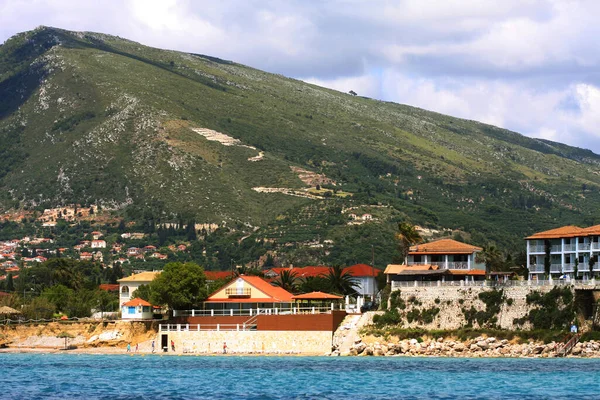 Yunanistan 'ın Zakynthos adasındaki mavi mağaralar, seyahat kavramı — Stok fotoğraf