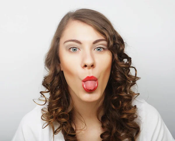 Menina bonita em um fundo branco — Fotografia de Stock