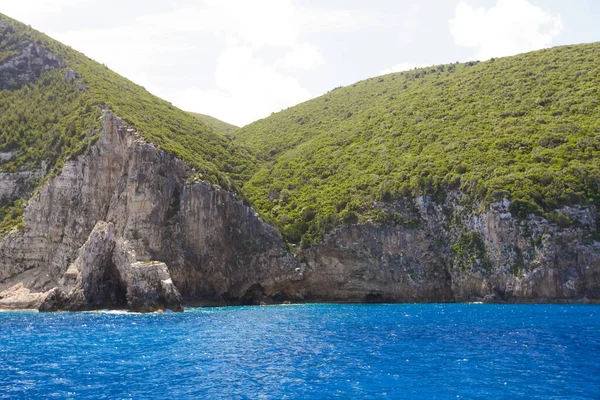 Blauwe grotten op het eiland Zakynthos — Stockfoto