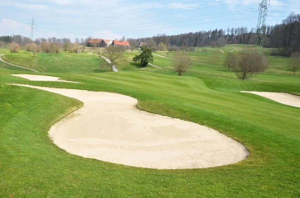 Campo Golf Con Ricco Tappeto Erboso Verde Bellissimo Scenario — Foto Stock