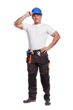 Tamirci beyaz arka plan ince portre üzerinde gülümseyen