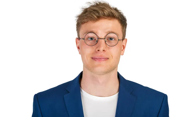 Junger Mann isoliert über weißem Hintergrund mit Brille. — Stockfoto