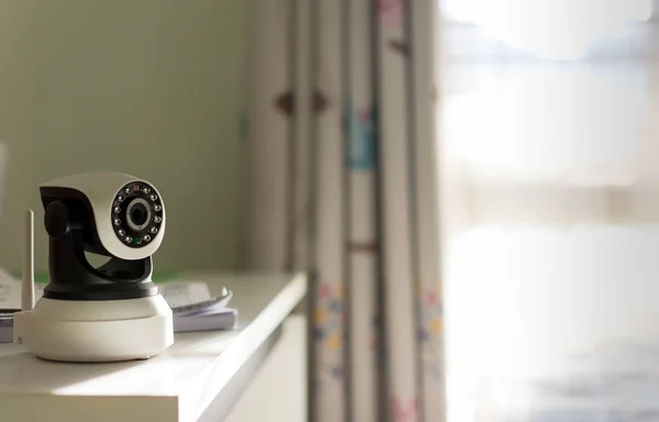 La telecamera di sicurezza CCTV che opera in casa . — Foto Stock