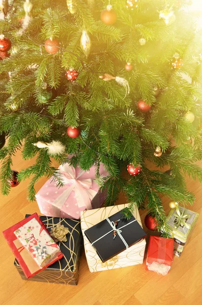 Gift Boxes Christmas Tree — Stock Photo, Image