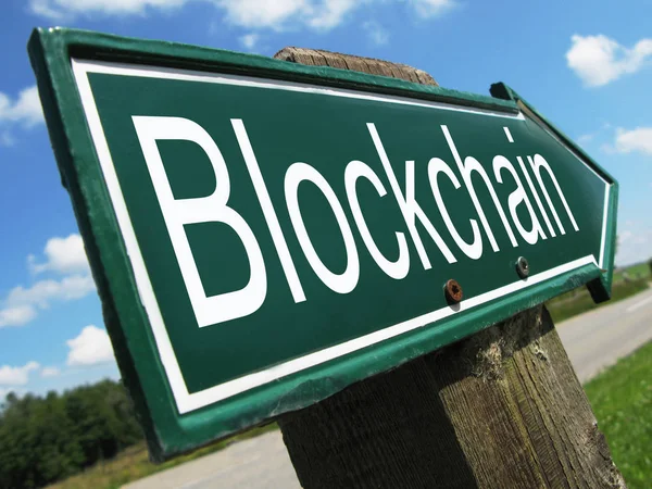 Blockchain Road Sign Close View — Stock Photo, Image