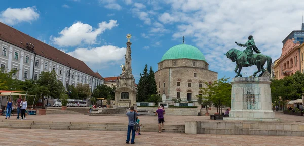 Pecs (Szechenyi Meydanı), Güney Macaristan Main Square