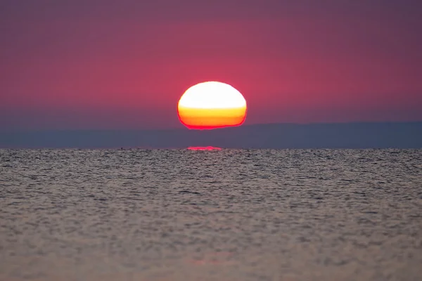 Wschód słońca nad jeziorem Balaton, Węgry — Zdjęcie stockowe