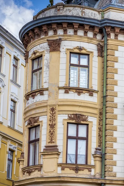 Pecs, Hungary. City in Baranya county. Old apartment building — Stock Photo, Image