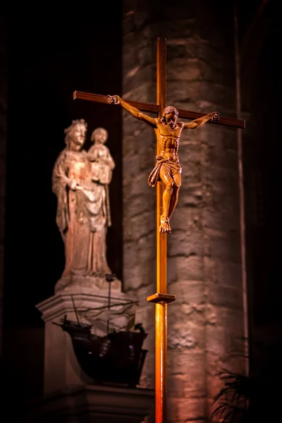 Cross indoor in the cathedral in Barcelona of Spain — Stock Photo, Image