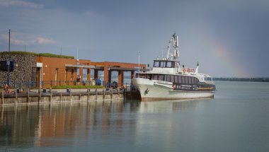 Balaton Gölü, Tihany limandan görünümü