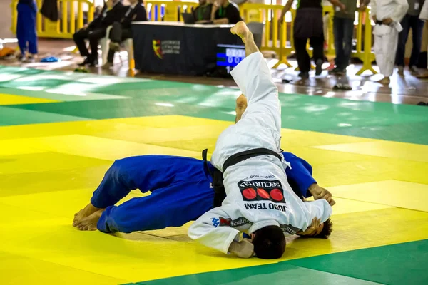 Competitori nei campionati catalani di judo senior a Barcellona , — Foto Stock