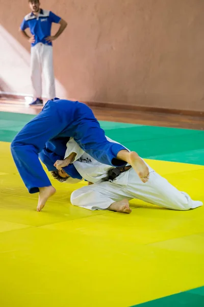 Competidores no Campeonato Sênior Catalão de Judô em Barcelona , — Fotografia de Stock