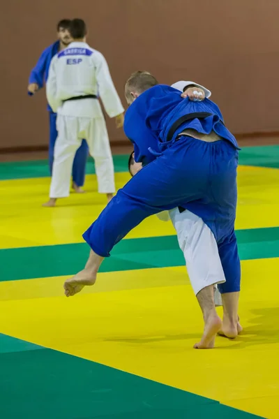 Competitori nei campionati catalani di judo senior a Barcellona , — Foto Stock