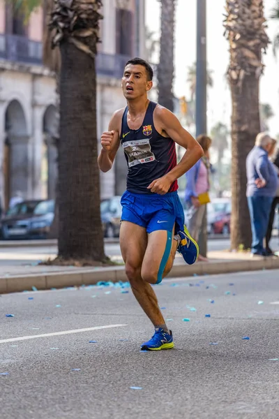 Mohamed Zarhouni runner  of 10000m, on "Championship runners of — Stock Photo, Image