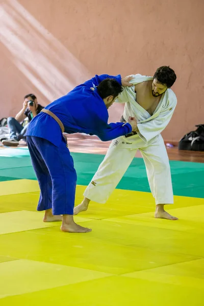 Competitori nei campionati catalani di judo senior a Barcellona, 2 — Foto Stock