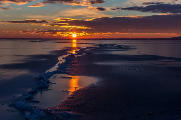 Winter sunset over the lake Balaton of Hungary — Stock Photo, Image