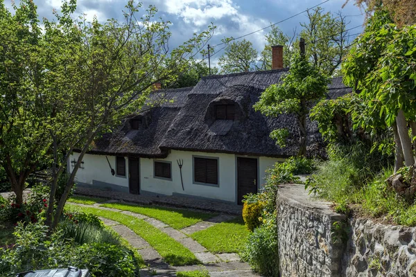 헝가리에서 Szigliget 마에서 전형적인 집 — 스톡 사진