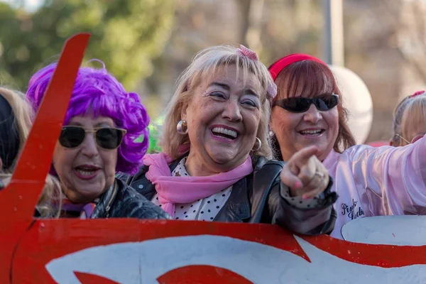 Carnival parader i Barcelona i Spanien — Stockfoto