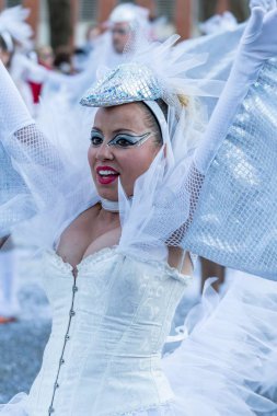 Katılımcı karnaval