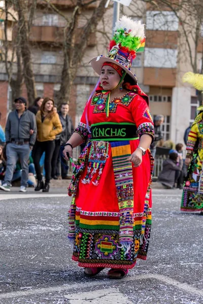 Katılımcı karnaval