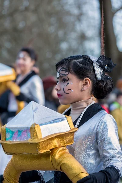 Katılımcı karnaval