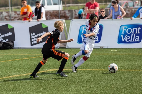 Kid's voetbal kampioenschap in Sant Antoni de Calonge in Spanje, 12 April 2017 — Stockfoto