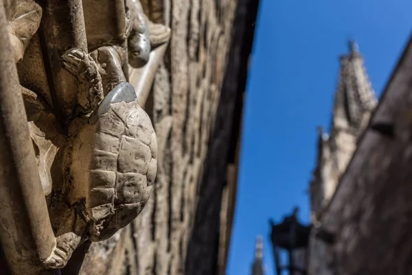 Detalle de "Casa del Ardiaca" en Barcelona de España — Foto de Stock