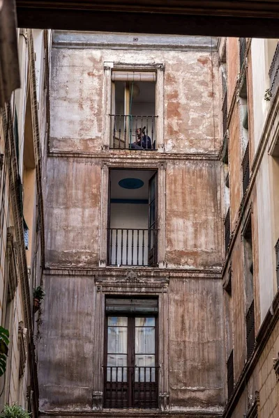 Szczegółowo starego stylu korytarz w Barcelonie (Hiszpania) — Zdjęcie stockowe
