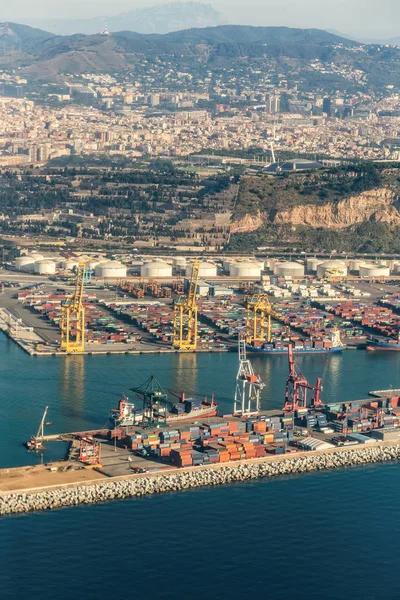 Barcelona haven, uitzicht vanuit de lucht — Stockfoto