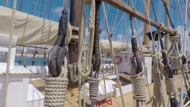 Ropes - Antique pirate sail ship — Stock Video