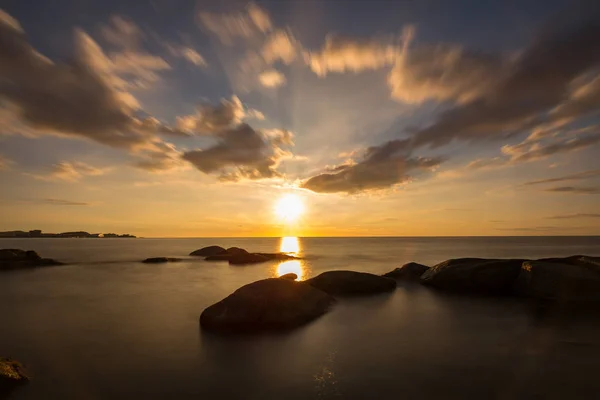 Beautiful sunrise in a bay in Costa Brava, Spain — Stock Photo, Image