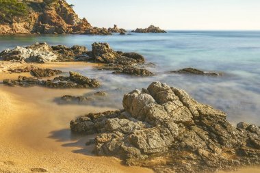 Güzel manzara İspanyol Costa Brava, Playa de A kıyı