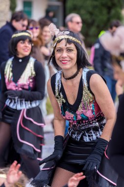 Palamos, İspanya - 11 Şubat 2018, geleneksel karnaval geçit küçük bir kasaba Palamos, Katalonya, İspanya .