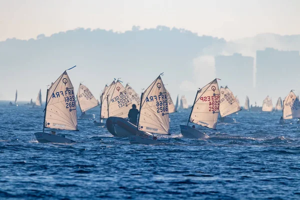 29ª TROFÍA OPTIMISTA INTERNACIONAL DE PALAMOS 2018, 13ª CUP DE LAS NACIONES, 15 feb. 2018, Ciudad Palamos, España — Foto de Stock