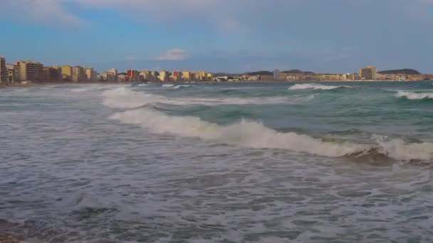 Великі Хвилі Вітряний День Коста Брава Кбайт Іспанія — стокове відео
