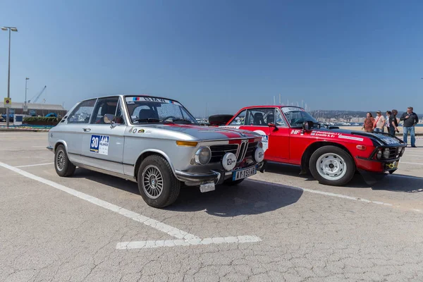 XV Rally Costa Brava Histórica carrera de coches en una pequeña ciudad de Palamos en Cataluña. 04. 20. 2018 España, ciudad Palamos — Foto de Stock