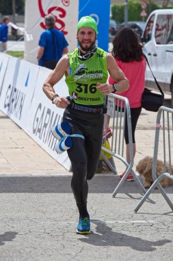 Swimrun Costabrava yarışmaya İspanya katılımcılar küçük bir kasabasında Playa de Aro