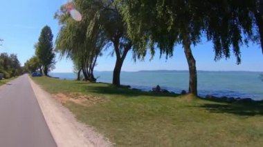 Meşhur Balaton Gölü yakınlarındaki güzel Macar manzarası