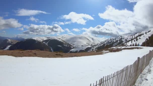 Verschneite Berge Den Spanischen Pyrenäen Masella — Stockvideo