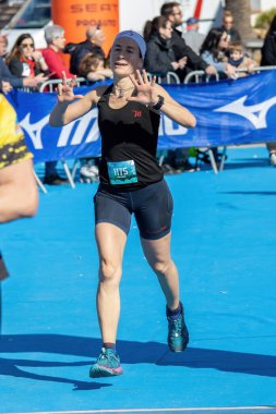 Katalonya 'nın İspanyol köyü Palamos' unda kros yarışı. Costa Brava 'yı takip edin. 13,350 metre ekspres mesafe, hedefe varış. 03 numara. 08 numara. 2020 İspanya