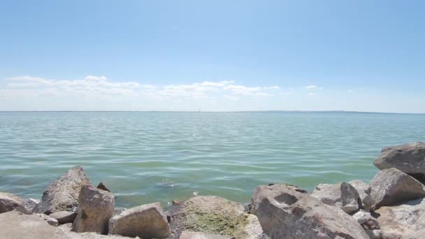 Hermoso Día Soleado Lago Balaton Hungría — Vídeos de Stock